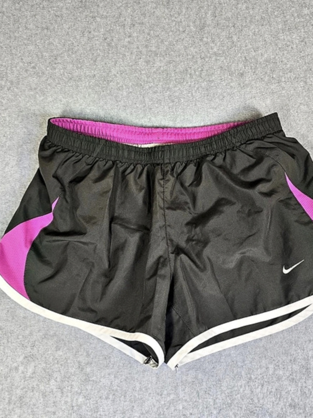 Nike Black Pink Running Athletic Shorts Women’s M